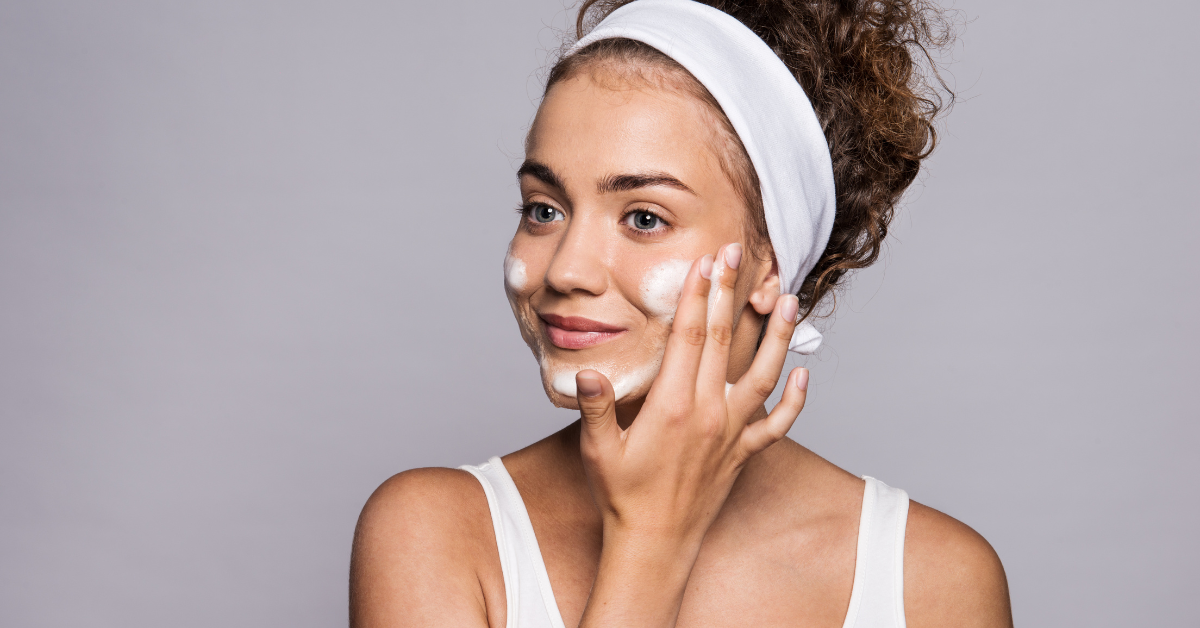 Daily Skin Care Routine at Home Naturally